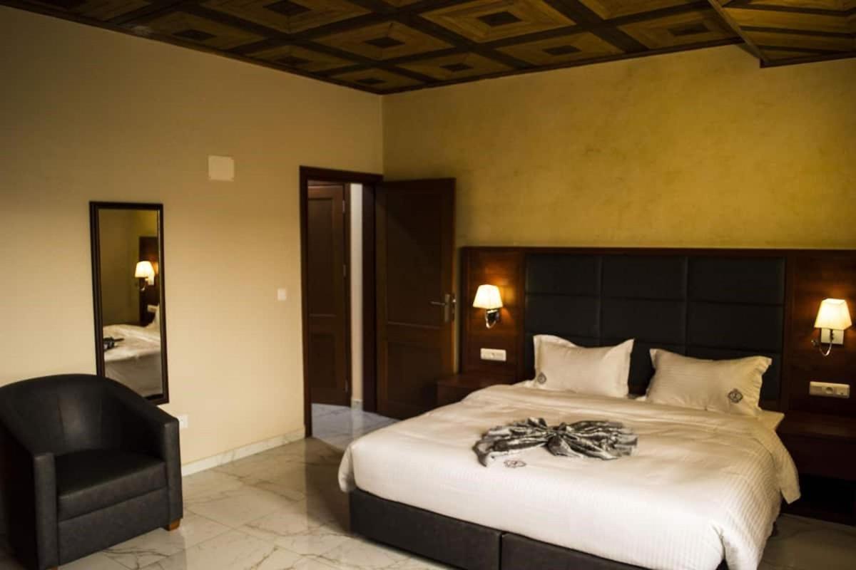 Hotel Jouvence International Yaoundé Zewnętrze zdjęcie