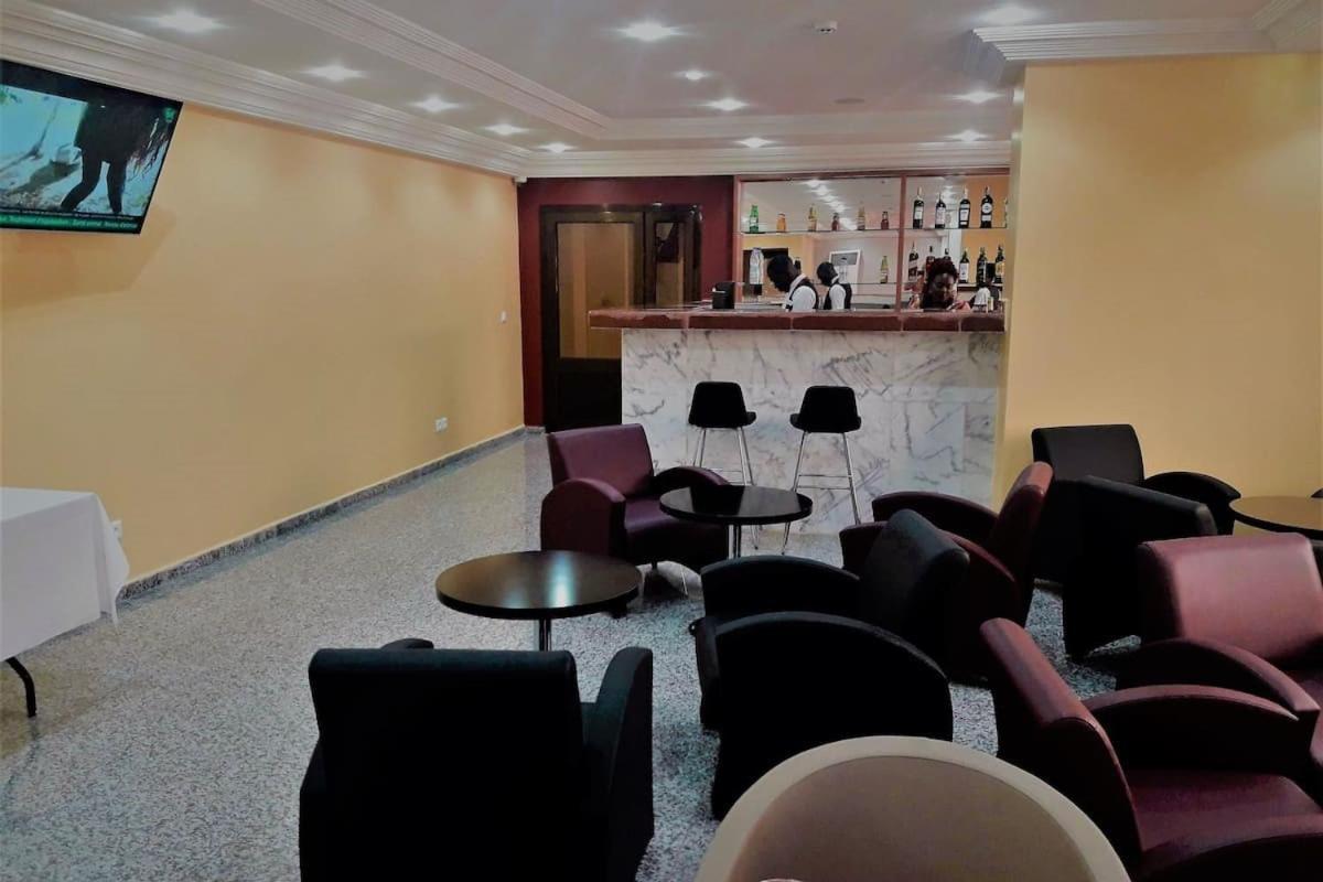 Hotel Jouvence International Yaoundé Zewnętrze zdjęcie